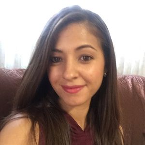 Meet your Posher, Daphne